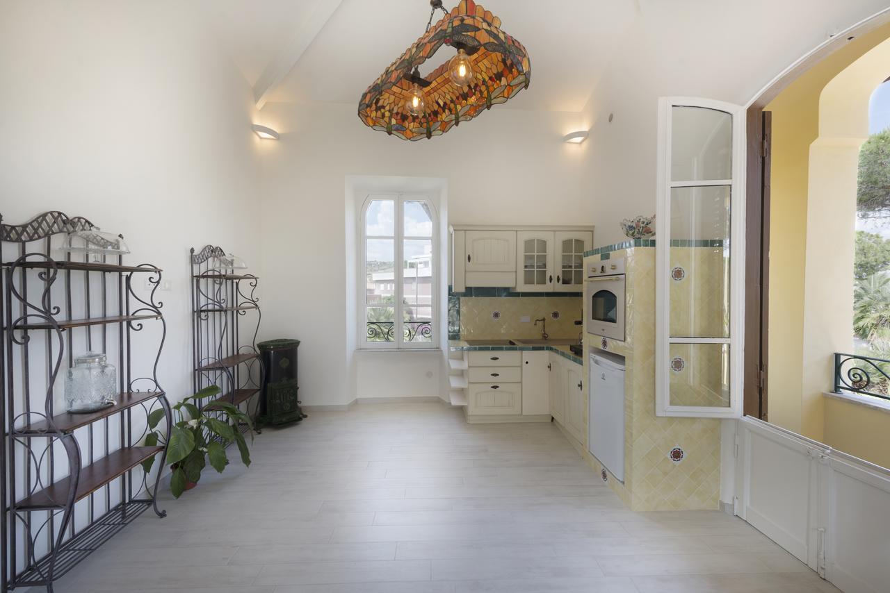 Bed and Breakfast Villino Emanuele Santa Marinella Exterior foto